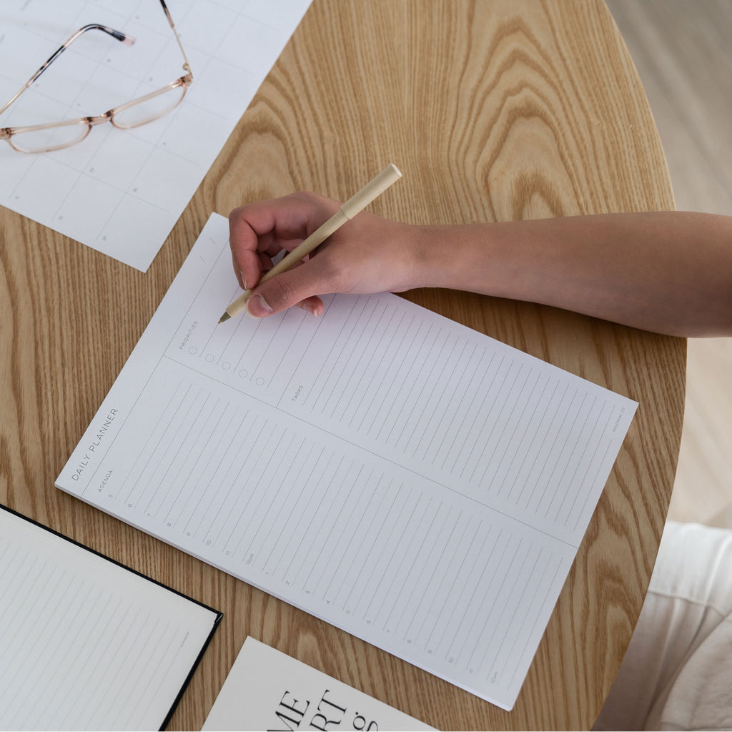 Daily Planner Notepad